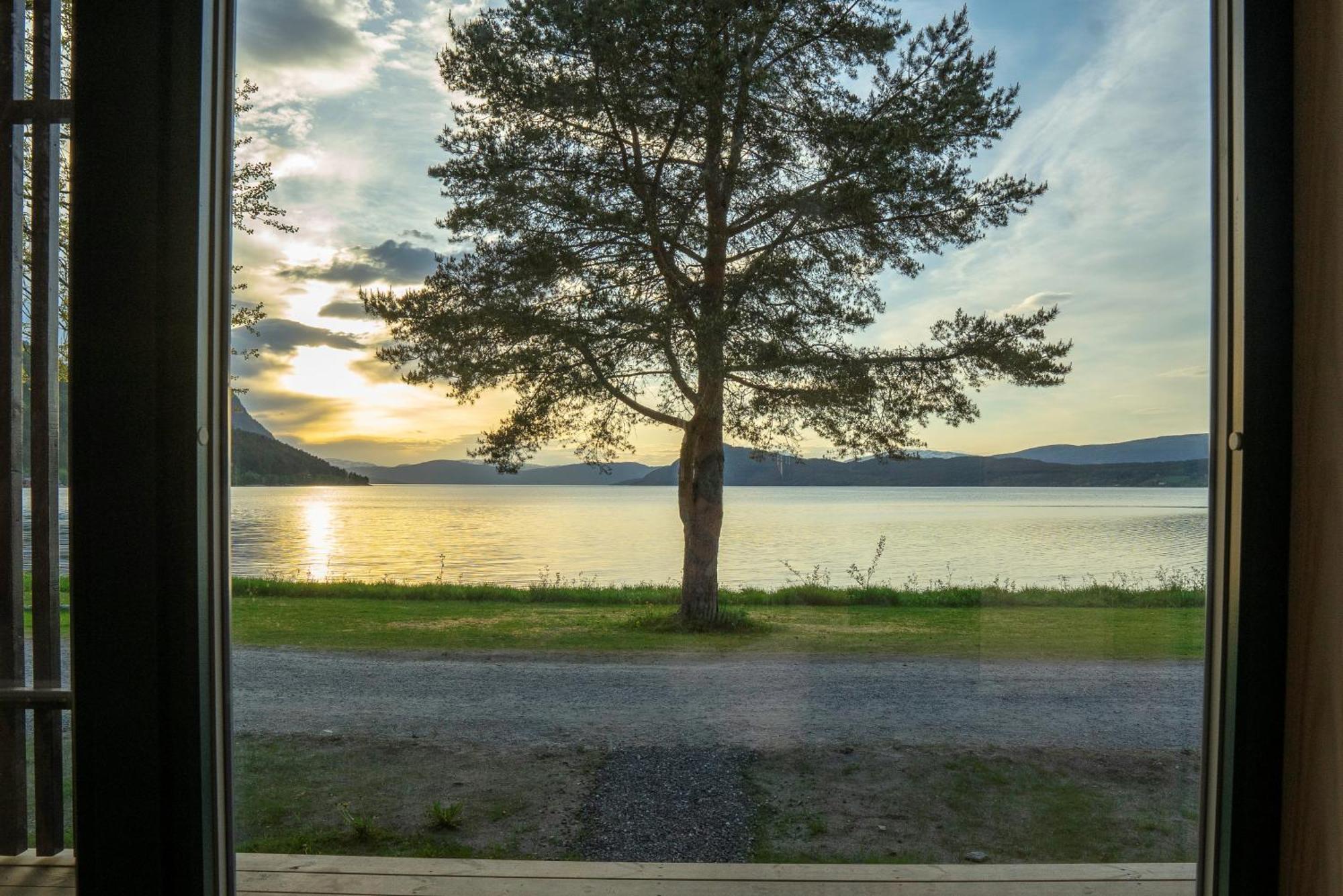 Fugelvagen, Cabins And Glamping Alvund 외부 사진