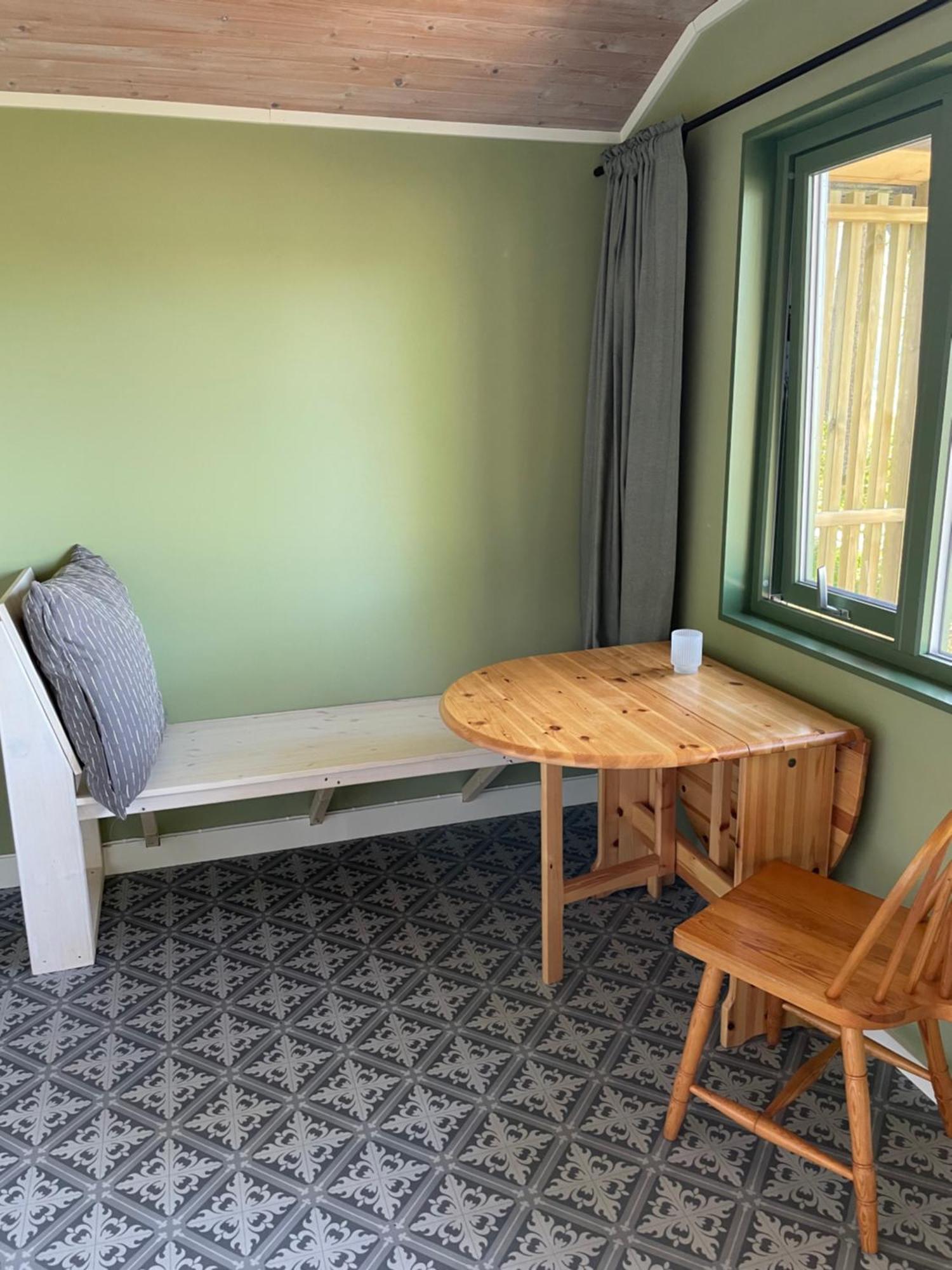 Fugelvagen, Cabins And Glamping Alvund 외부 사진